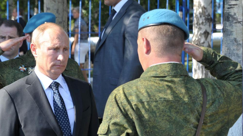Путин поздравил десантников с 90-летием создания Воздушно-десантных войск