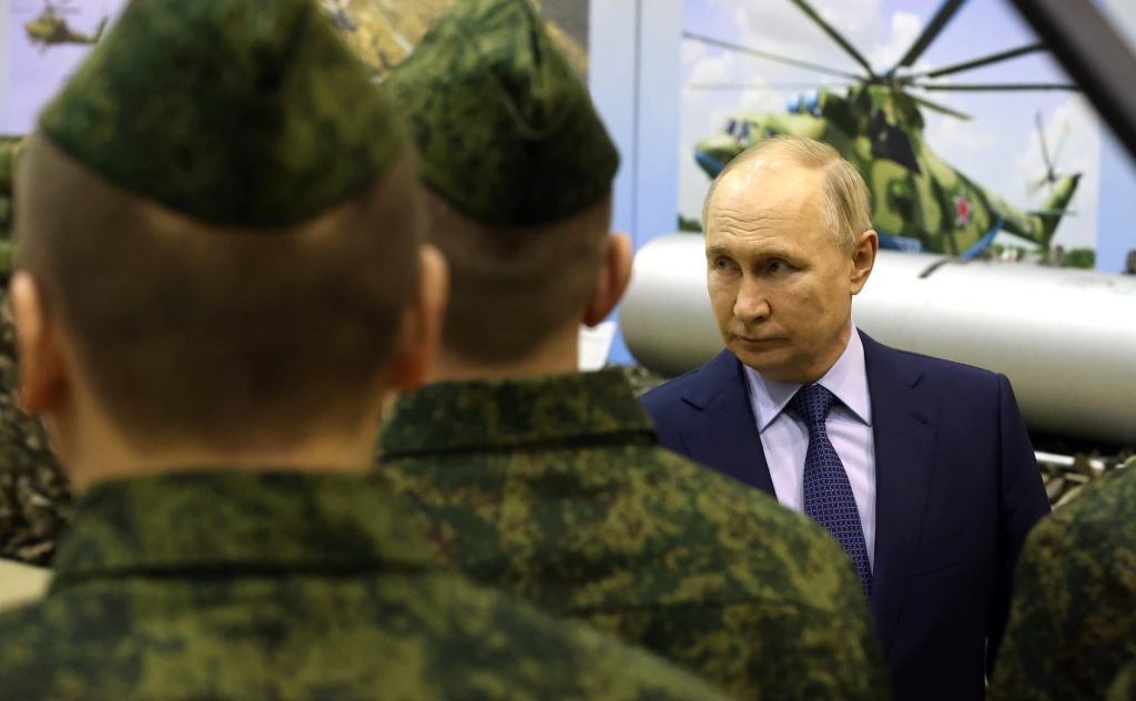 Путин пообщался с военными лётчиками, единство народа